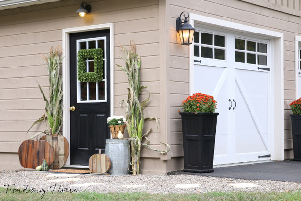 Decorating-your-home-for-fall-outdoors Decorating-your-home-for-fall-outdoors