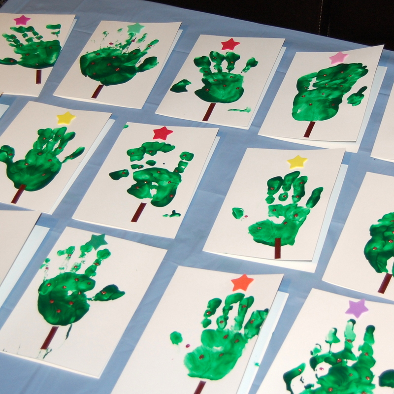 Handprint-Christmas-Crafts-for-kids-northstory.ca_