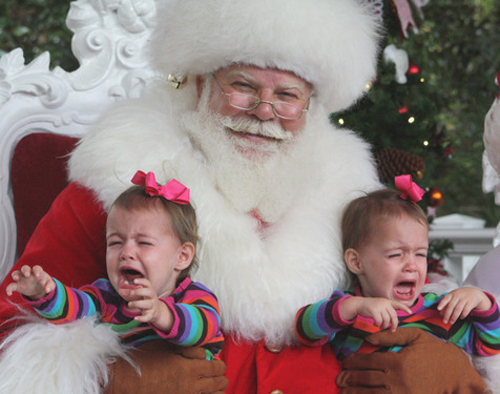 santa-crying-kid-38 santa-crying-kid-38