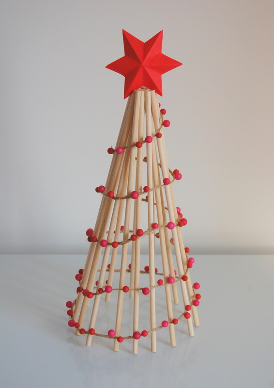 wooden-tree-christmas