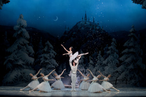 Goh_Nutcracker_2010T_0856-300x199