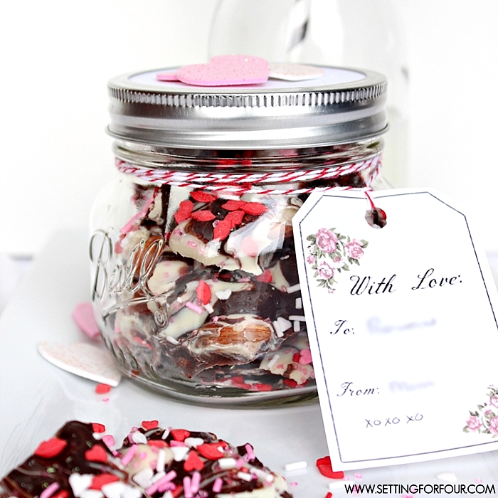 mason-jar-valentine-gift-chocolate-bark4