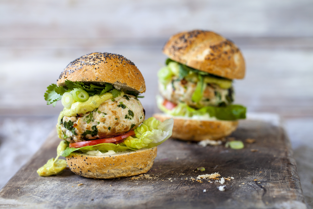 Turkey Burgers Recipe with Avocado and Hummus - SavvyMom