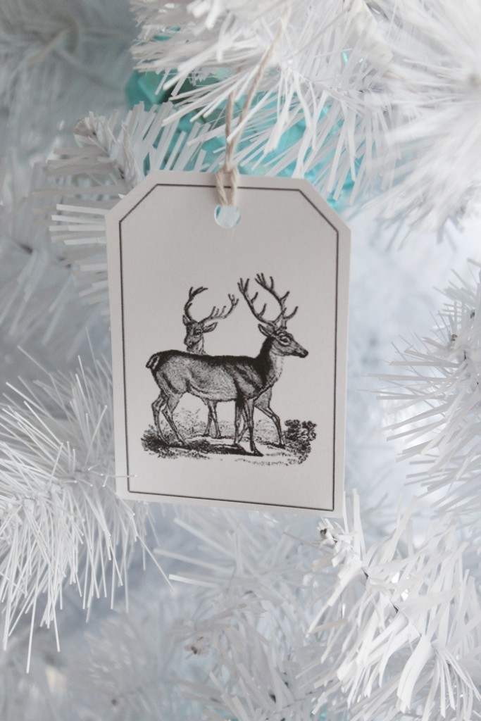 vintage-deer-christmas-ornament-tag