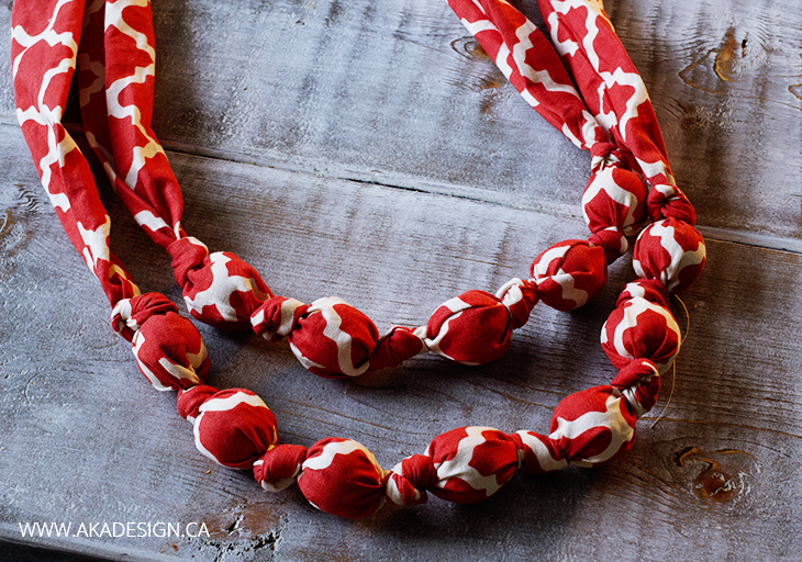 BEAD-AND-FABRIC-TEETHING-NECKLACE BEAD-AND-FABRIC-TEETHING-NECKLACE