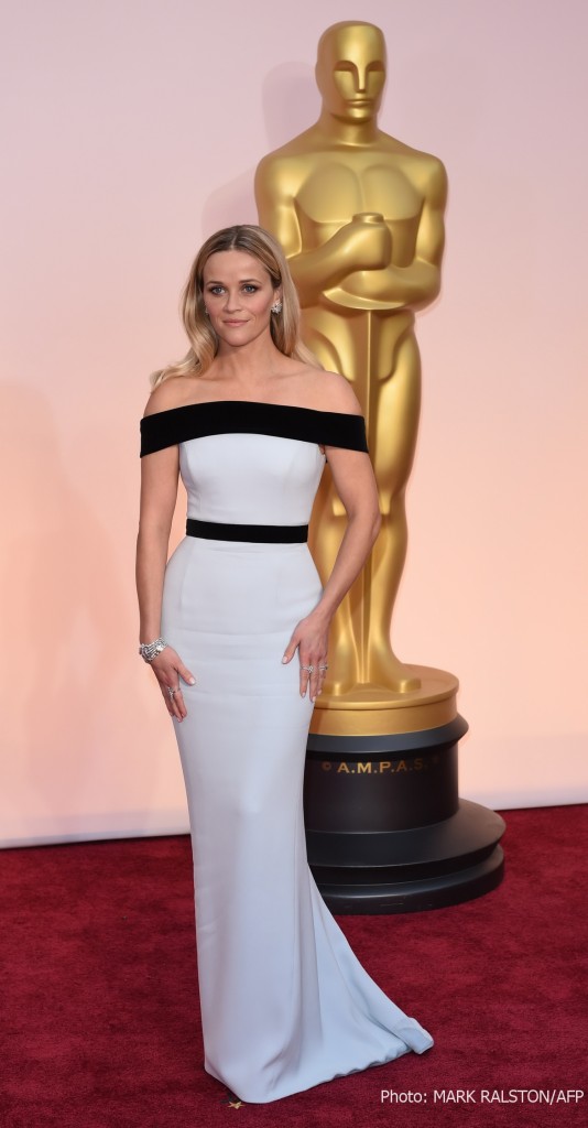 Nominee for Best Actress Reese Witherspoon arrives on the red carpet for the 87th Oscars February 22, 2015 in Hollywood, California. AFP PHOTO / MARK RALSTON