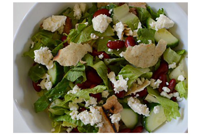 This Mediterranean-inspired salad is ideal for those busy weeknights when you have less than 20 minutes to get a good dinner on the table. Feel free to add cherry tomatoes for a pop of colour and grilled chicken or shrimp if you want to adapt this for a meaty meal. 