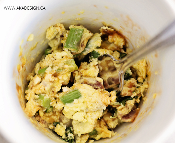 Scrambled-Eggs-in-a-Cup Scrambled-Eggs-in-a-Cup