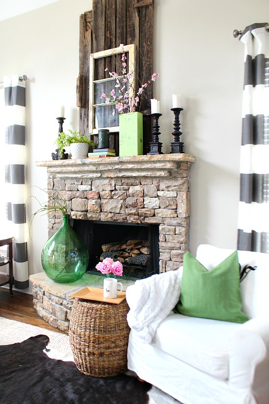 Spring-Mantel-at-Refresh-Restyle