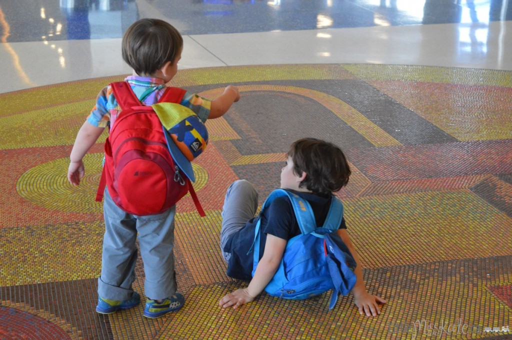 Tips-For-Packing-A-Carry-On-Bag-For-A-Child-3