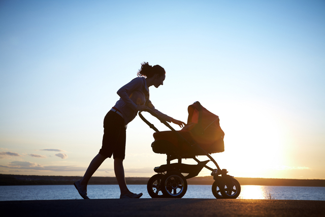 mom_with_stroller