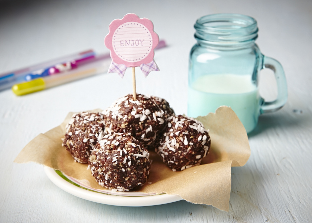 Coconut-Chocolate-Balls-25620