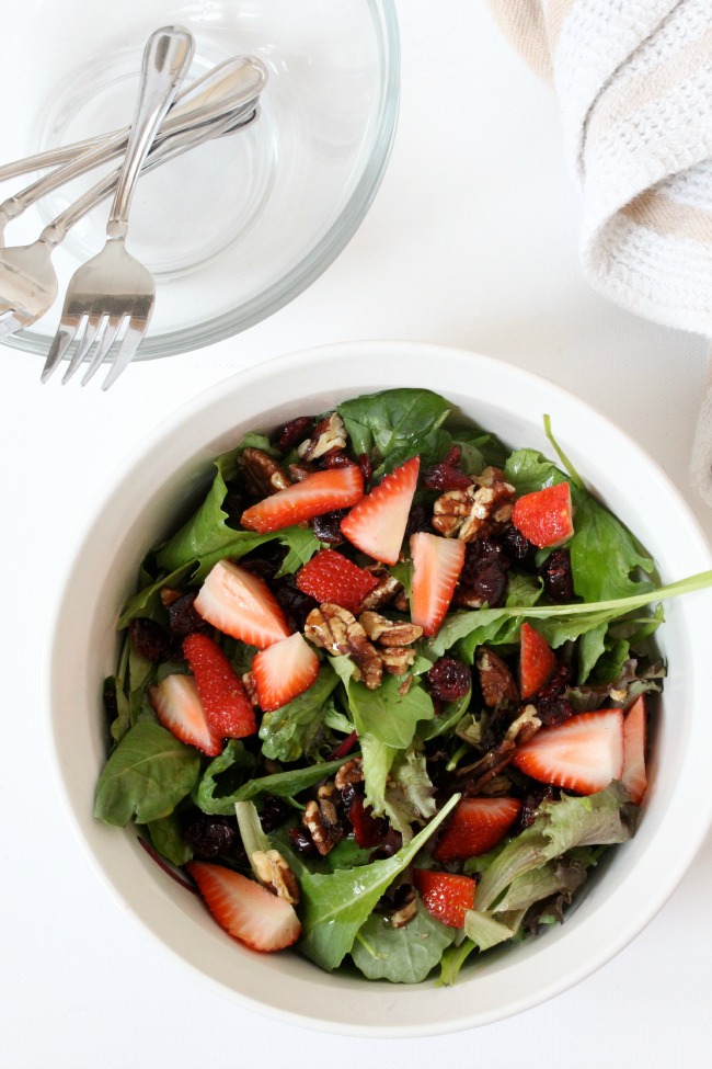 Maple-Pecan-Strawberry-Cranberry-Salad-Recipe