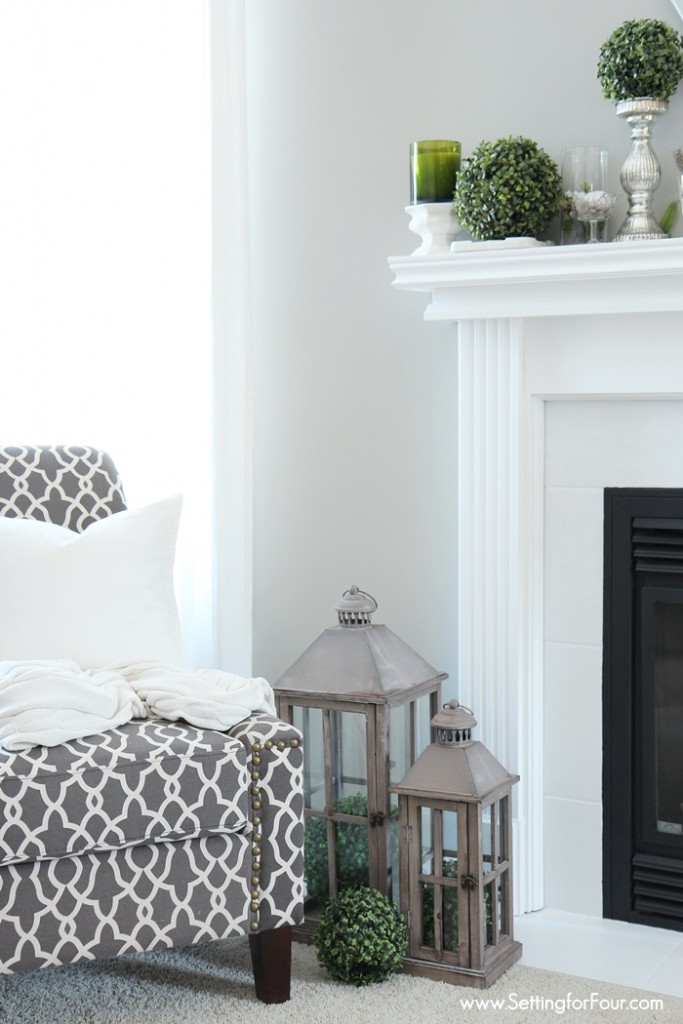 family-room-and-mantel-decorating