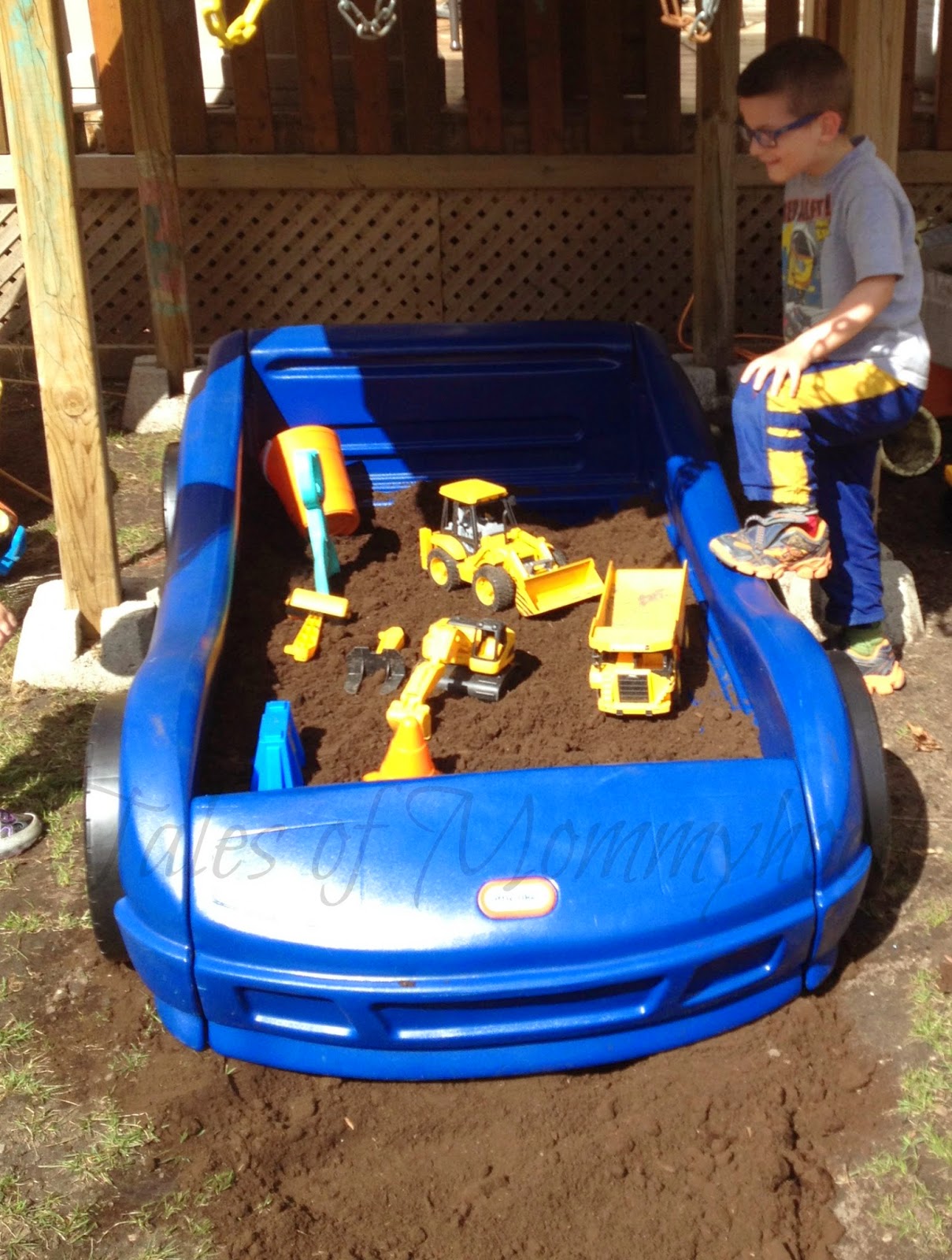 DIY Dirt Box From an Old Bed Frame SavvyMom