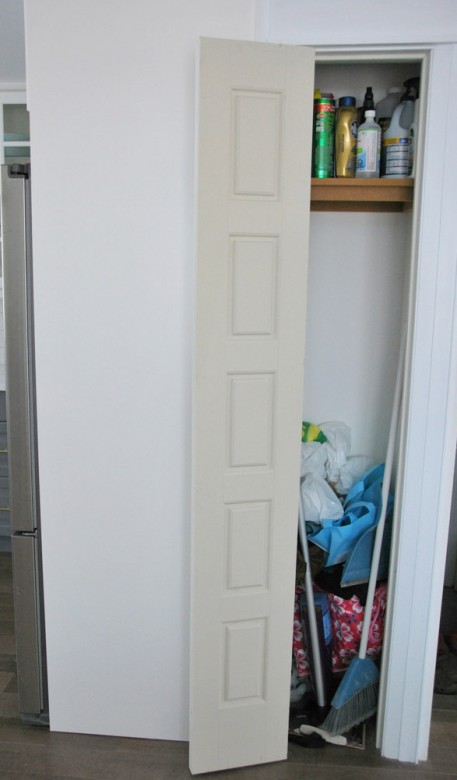 pantry-before-457x780 pantry-before-457x780