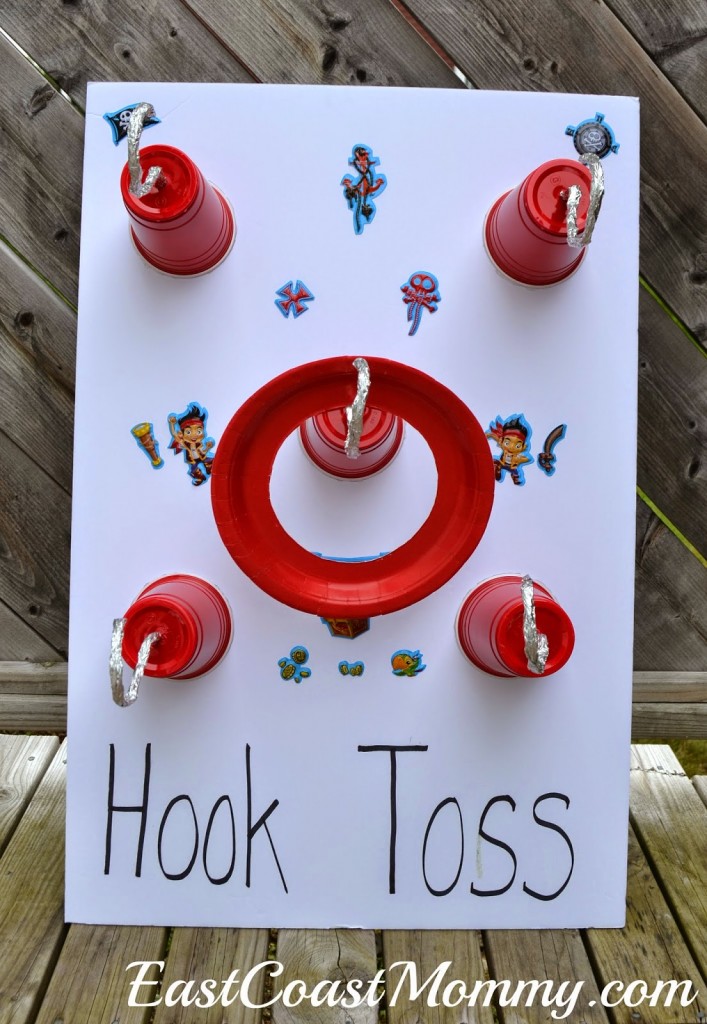 pirate_game_hook_toss