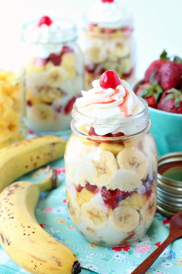Banana-Split-Trifles-4-610x915 Banana-Split-Trifles-4-610x915