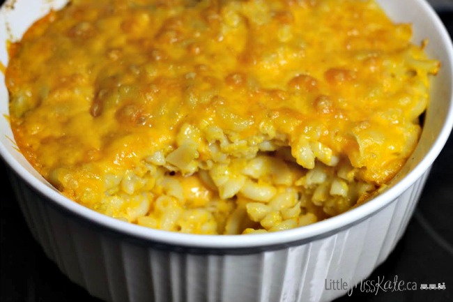 Butternut-Squash-Mac-and-Cheese-Recipe-Casserole-Dish