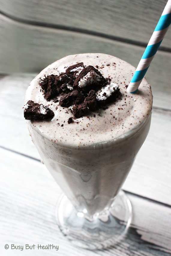 Cookies-Cream-Protein-Shake_3 Cookies-Cream-Protein-Shake_3