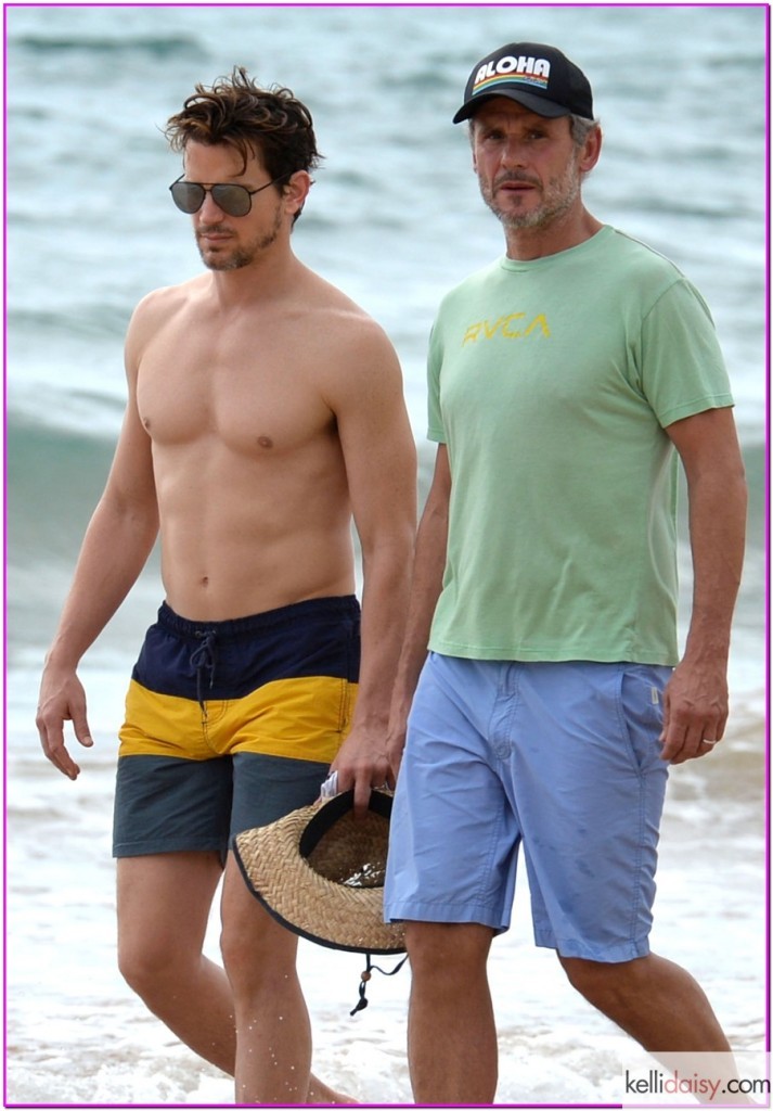 51747976 Actor Matt Bomer enjoying a day on the beach in Maui, Hawaii on May 19, 2015. Matt was recently cast along with Jason Momoa in the remake of 'The Magnificent Seven'. FameFlynet, Inc - Beverly Hills, CA, USA - +1 (818) 307-4813