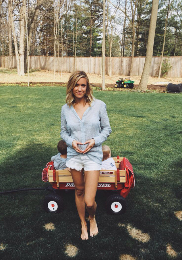 rs_634x906-150511111907-634.kristin-cavallari-pregnant-baby-3-051115 rs_634x906-150511111907-634.kristin-cavallari-pregnant-baby-3-051115