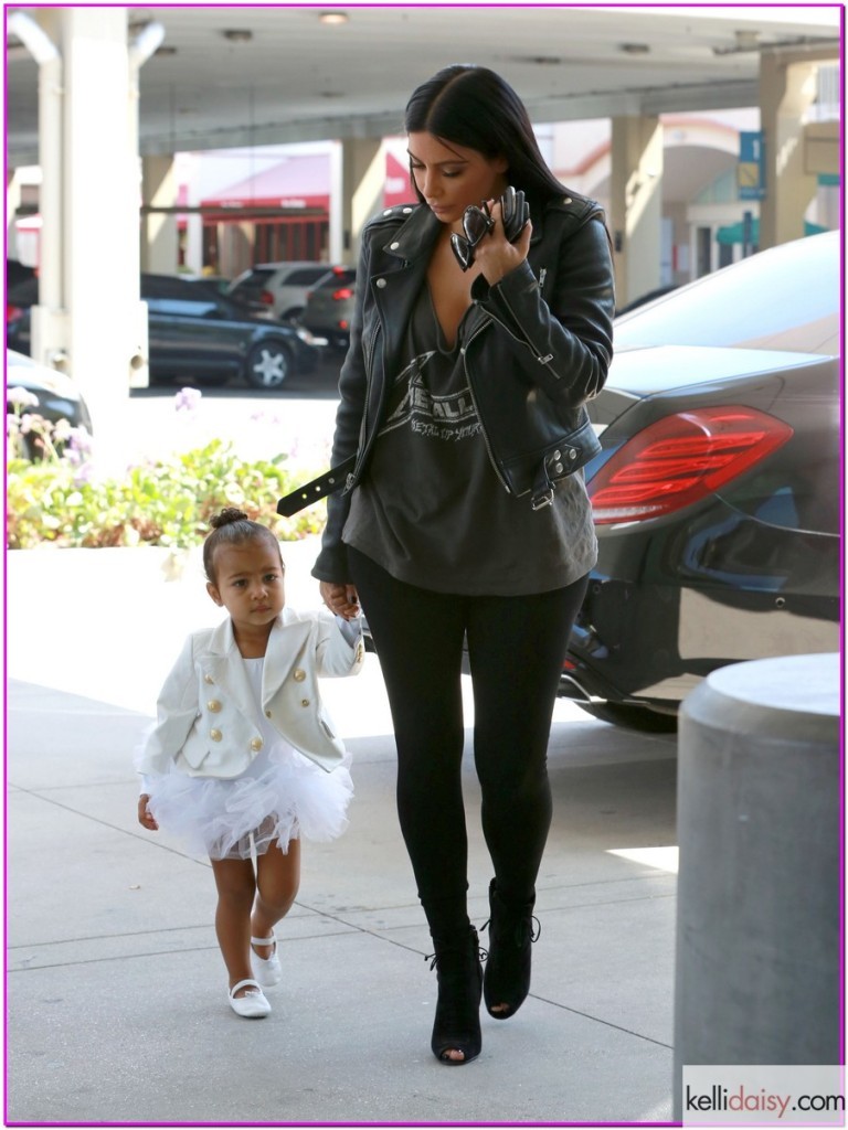 Kim & Kourtney Kardashian Take Their Daughters To The Mall 51756624 Reality stars Kim Kardashian and her sister Kourtney take their daughters to the Westfield Mall after dance class on May 28, 2015 in Woodland Hills, California. According to a story in Us Weekly, Kim and her husband Kanye West may look to surrogacy due to fertility issues after a year of trying to get pregnant again. FameFlynet, Inc - Beverly Hills, CA, USA - +1 (818) 307-4813