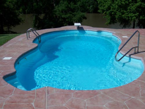 Fiberglass-Swimming-Pools-in-Simple-Concept