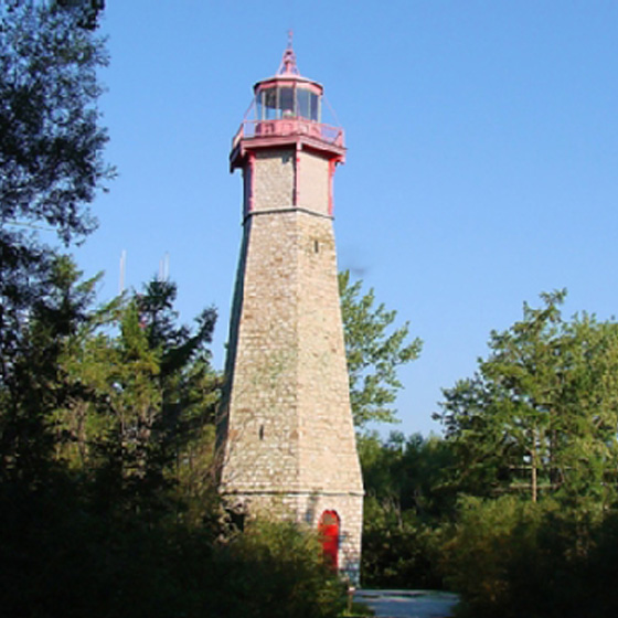 Best Picnic Spots in Toronto: Gibraltar Point Lighthouse