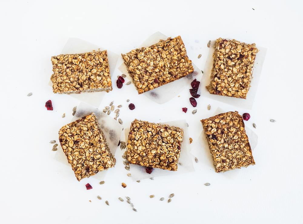 recipe_healthy_oat_amp_cranberry_granola_bars Healthy homemade oat and dried fruit granola bars