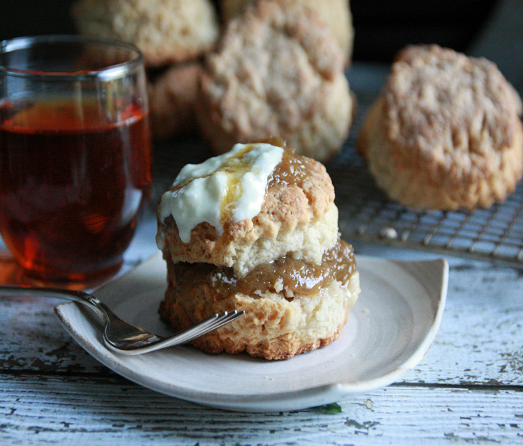 rhubarbshortcake5 rhubarbshortcake5