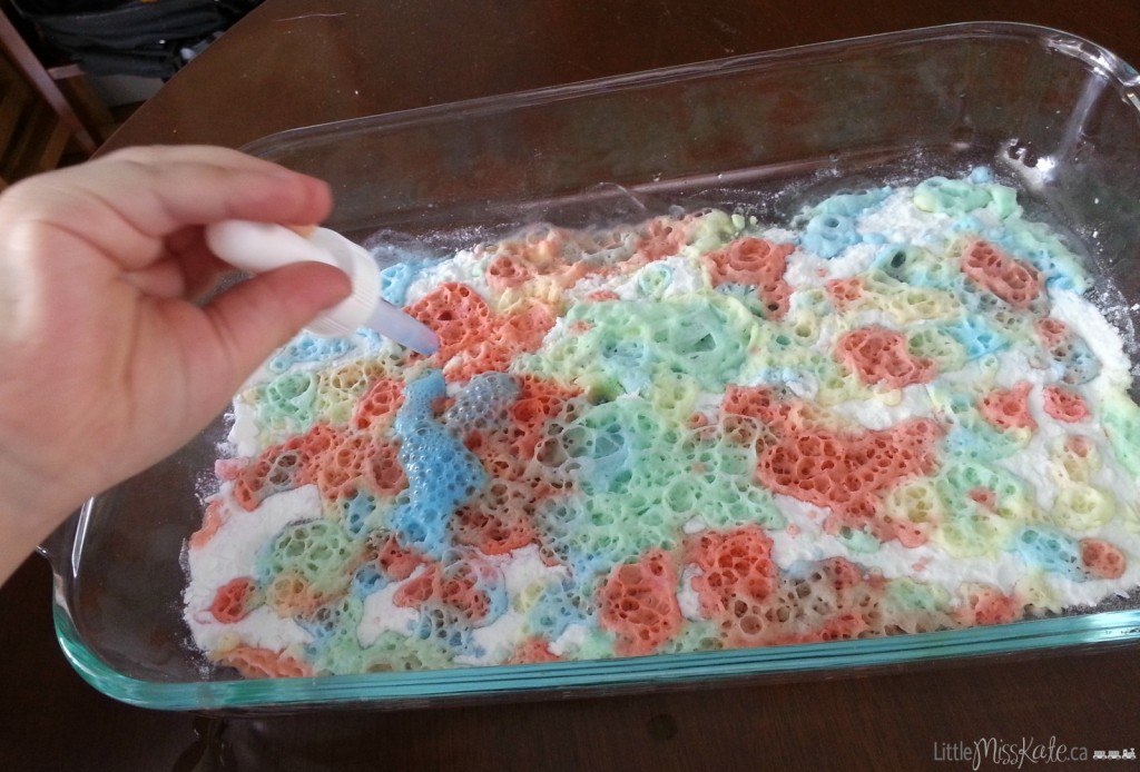 science-experiements-for-kids-with-baking-soda-05 science-experiements-for-kids-with-baking-soda-05