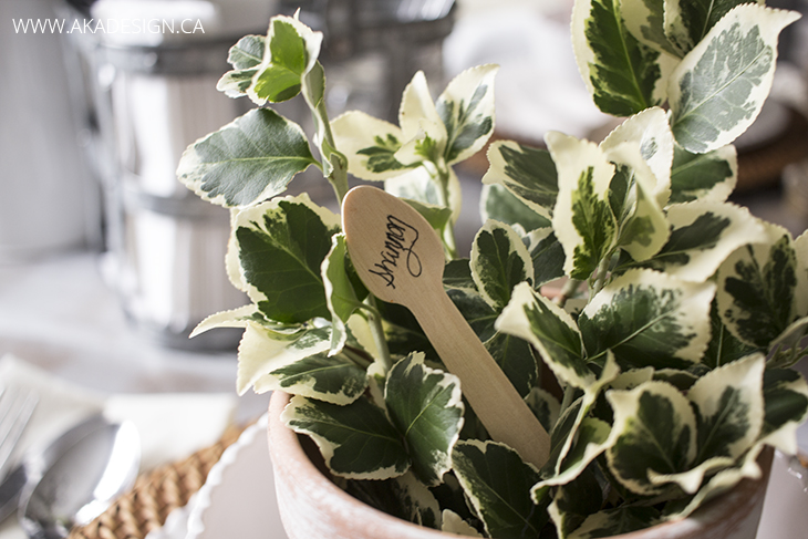 wooden-spoon-name-card