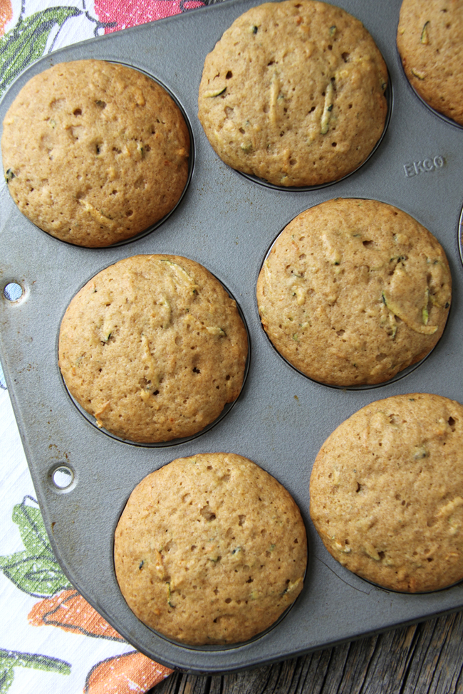 Zucchini-Muffins-2-A-Pretty-Life