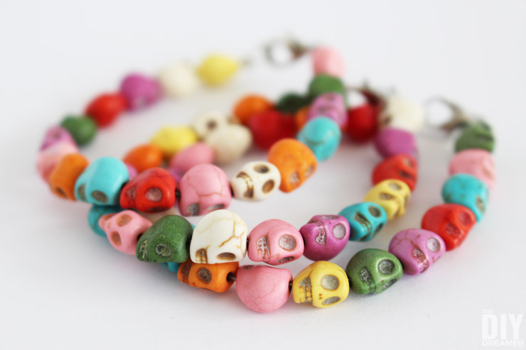 DIY-Skull-Bracelets DIY-Skull-Bracelets