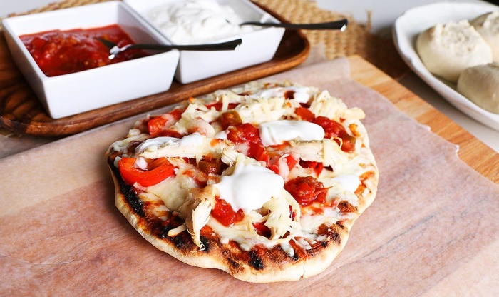 bbq-pizza-700x416