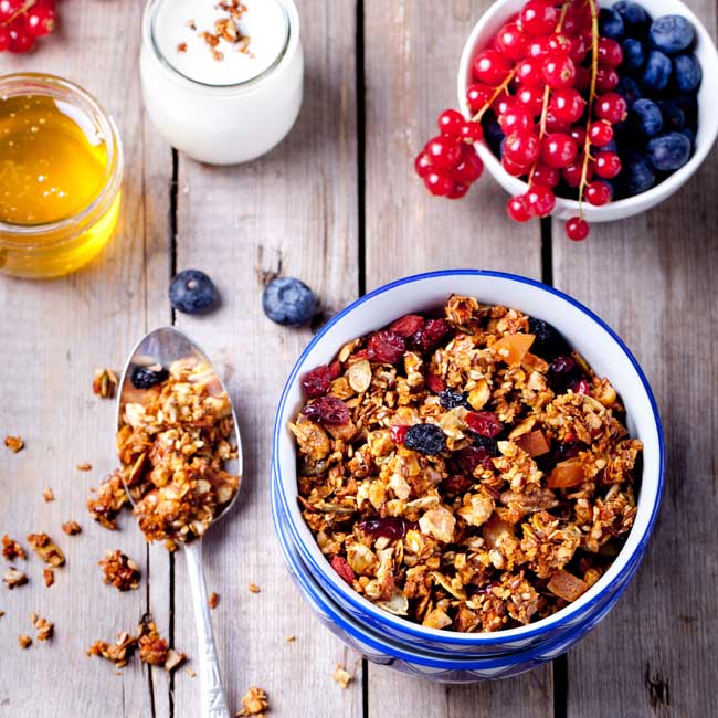 Gourmet-Fruit-and-Nut-Granola