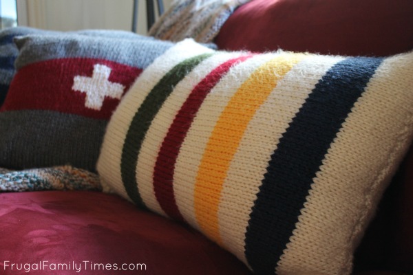 Hudsons2BBay2BBlanket2BInspired2BKnit2BPillow