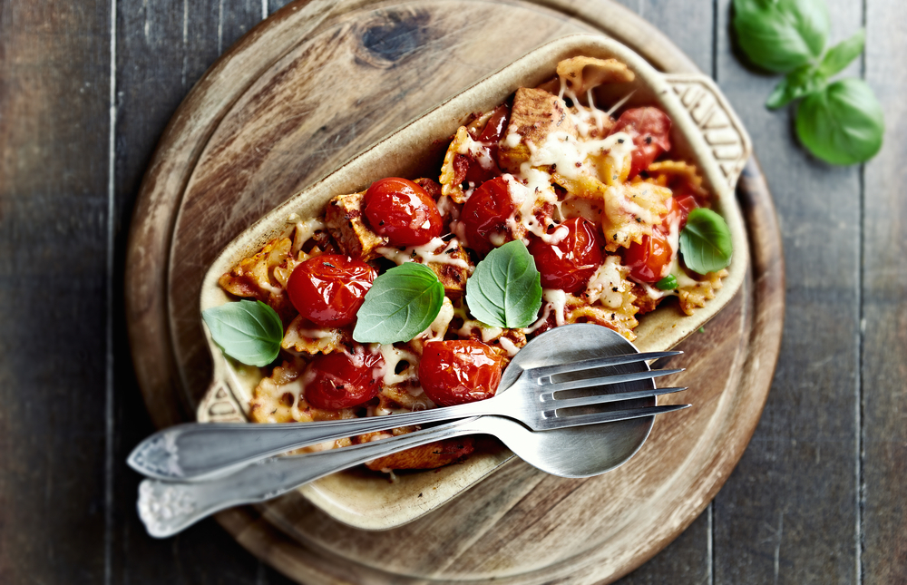 recipe_farfalle_chicken_amp_tomato_pasta_bake