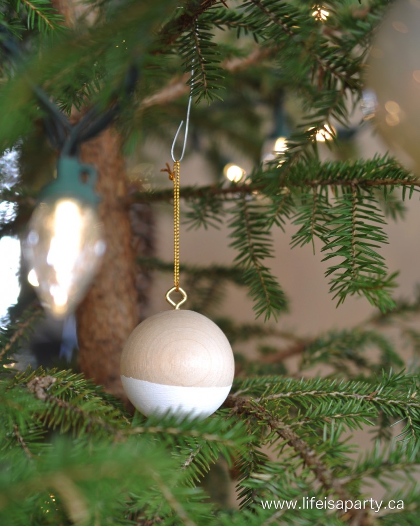 wooden-ball-christmas-ornaments-2