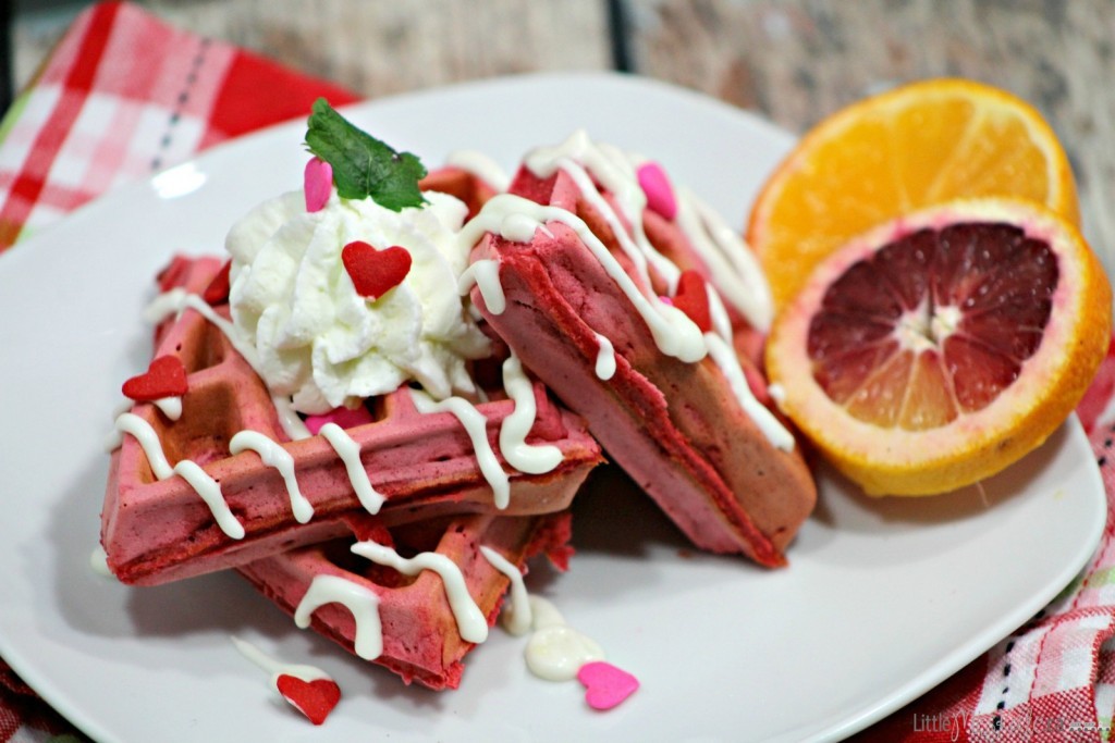 red-velvet-waffle-recipe-valentines-day-breakfast-4-1024x683