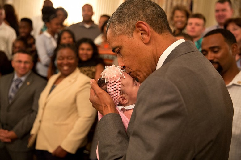 Pictures-President-Obama-Babies02-780x520