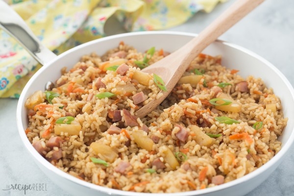 30-Minute-Ham-and-Pineapple-Rice-www.thereciperebel.com-1-of-2-600x400