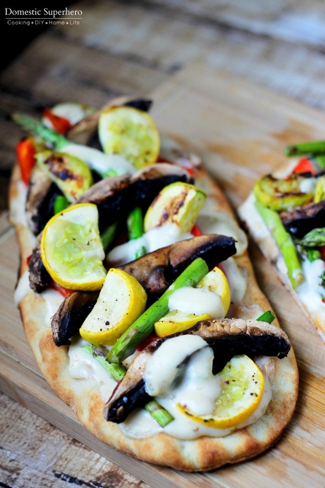 Grilled-Veggie-French-Onion-Flatbreads-2_thumb