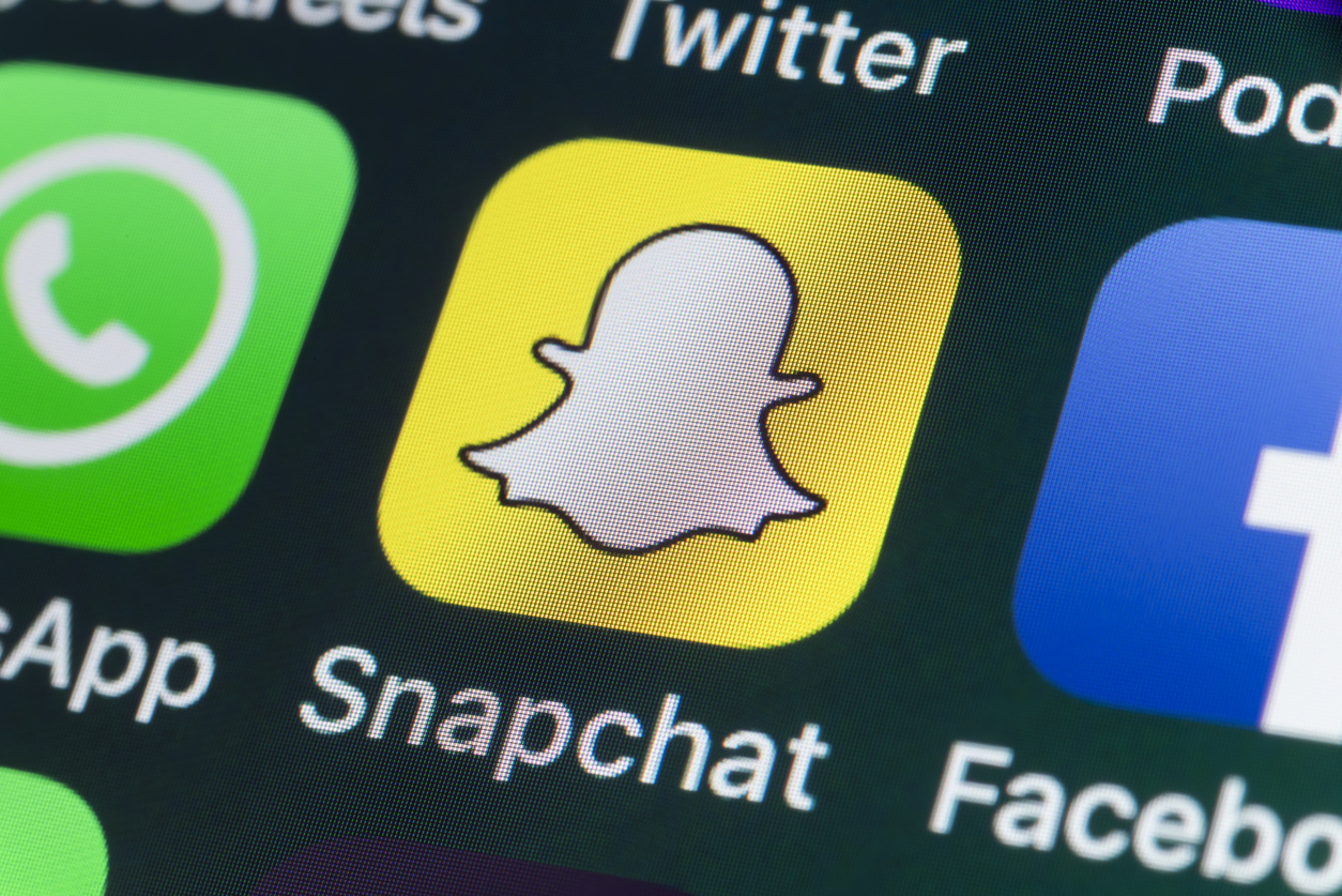 A Parent’s Guide to Snapchat SavvyMom