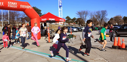 family_fun_spring_runs_in_Toronto