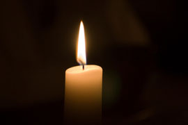 270x180_Candle