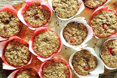 Oatmeal_Cranberry_Flaxseed_Muffins