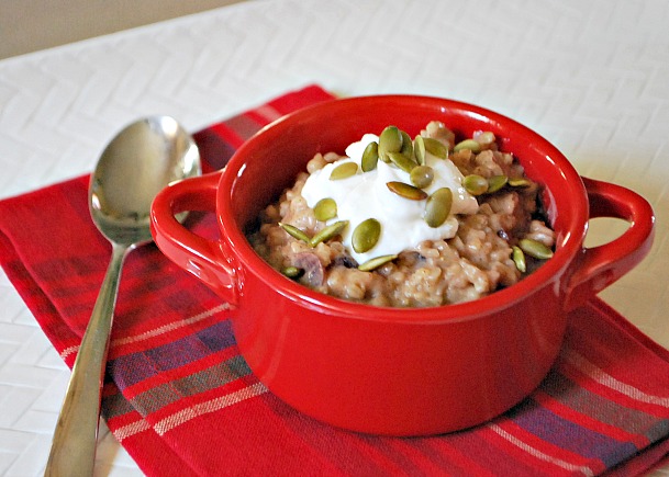 Overnight Slow Cooker Steel-Cut Oats Recipe - SavvyMom