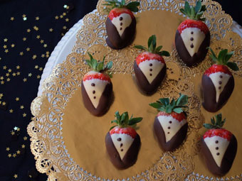 Recipe_TuxedoStrawberries Recipe_TuxedoStrawberries